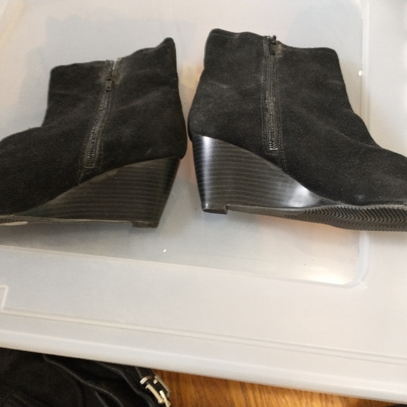 Black suede ladies boots - Picture 4 of 4